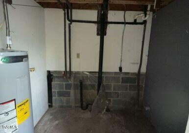 102 Jones Road Erwin, TN 37650 - Photo 13 of 15 jones.int.clean.5