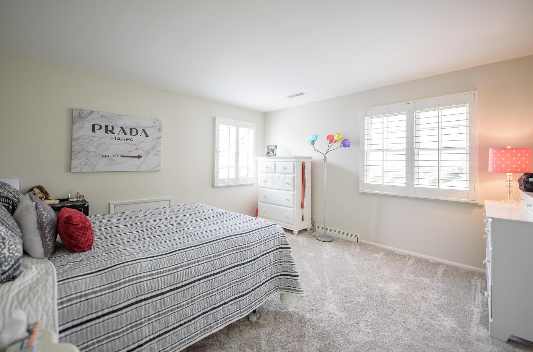 2245 Tremont Road Columbus, OH 43221 - Photo 14 of 24