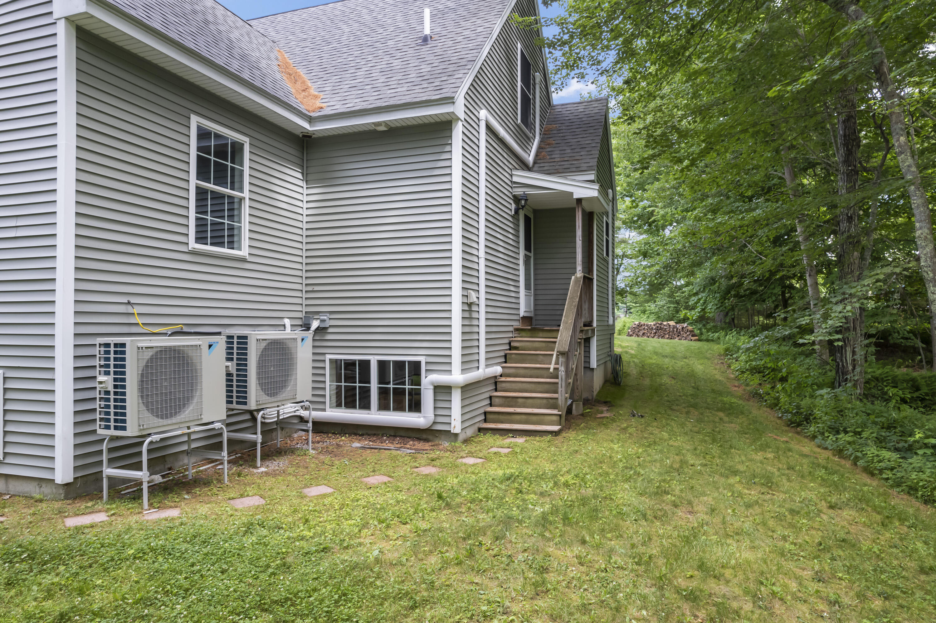 25 Clairmont Road Windham, ME 04062 - Photo 17 of 73 25 Clairmont Rd_113
