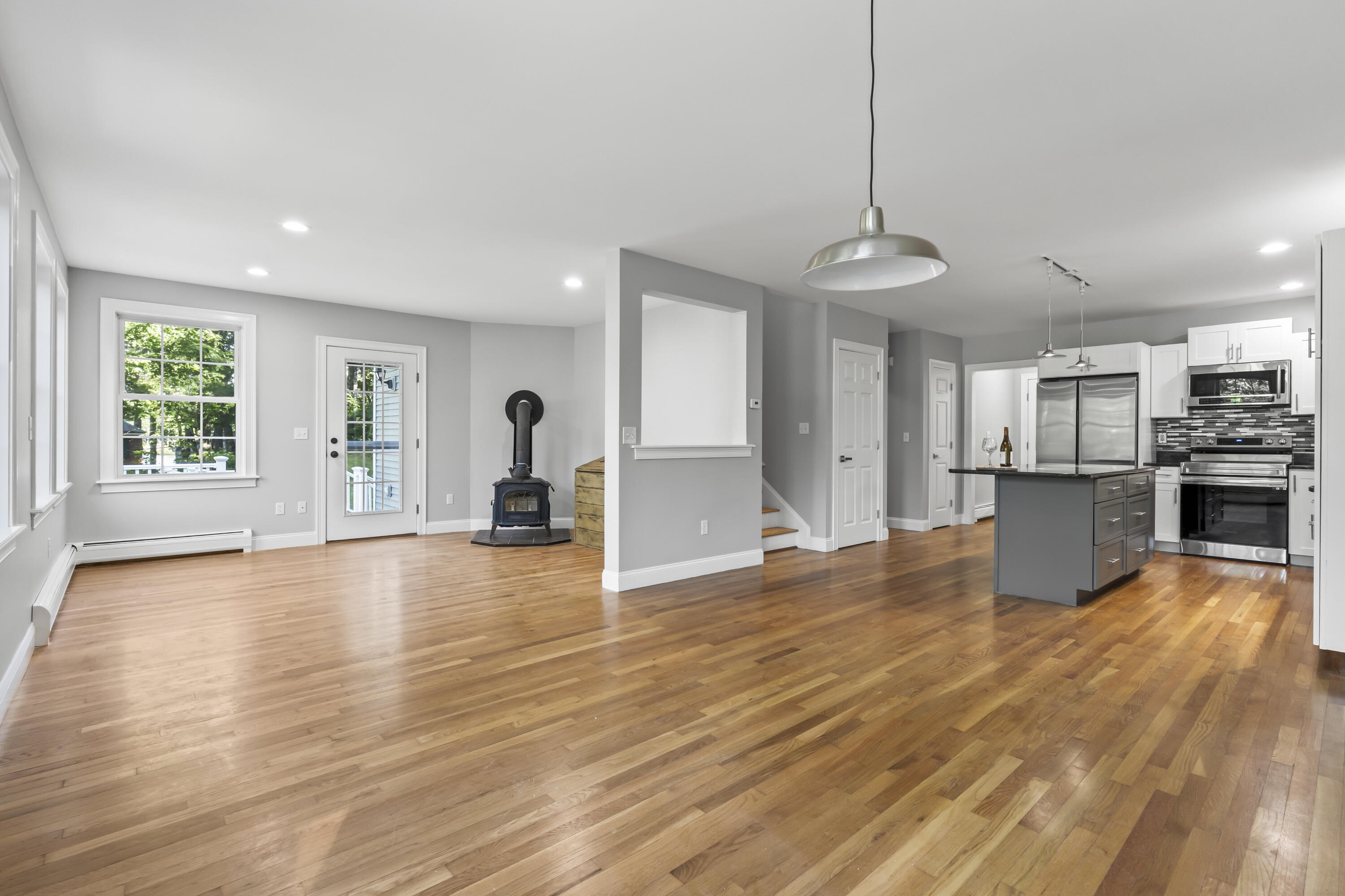 25 Clairmont Road Windham, ME 04062 - Photo 23 of 73 25 Clairmont Rd_124