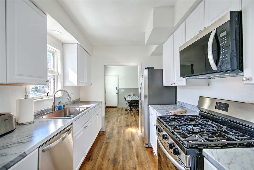 68 Division Street, Unit 1 Lincoln, RI 02838 - Photo 7 of 15