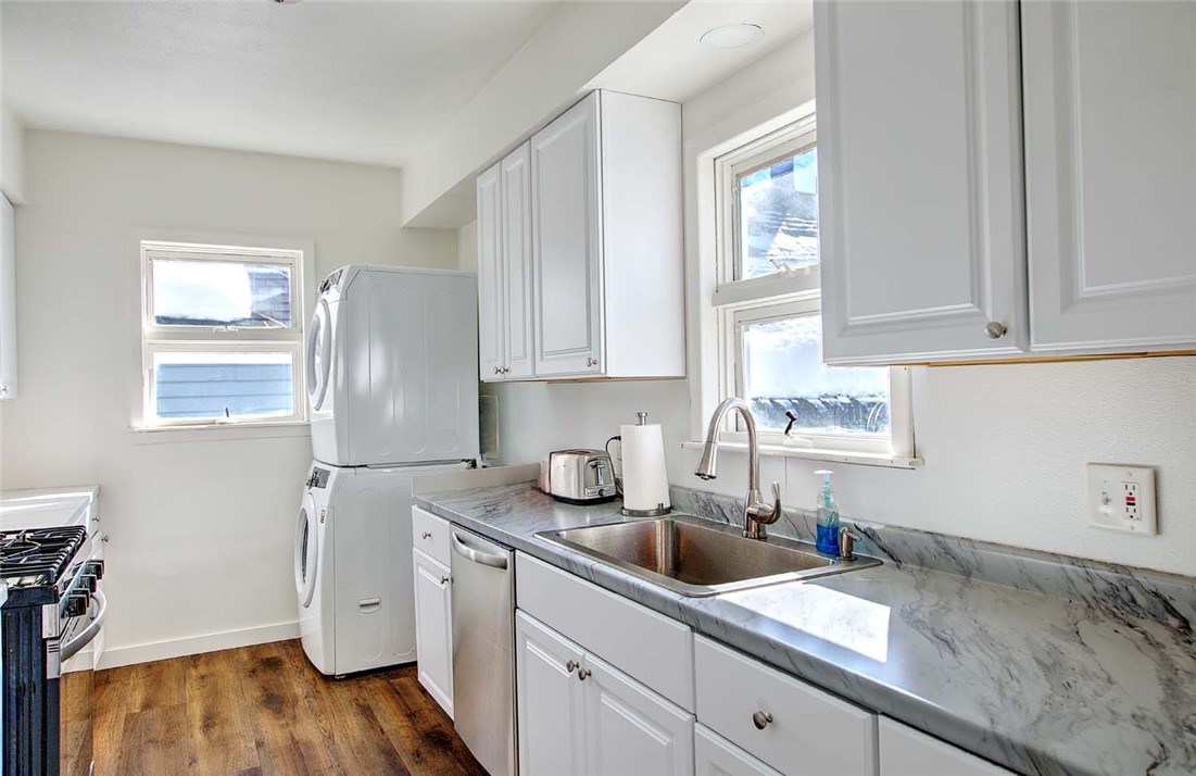 68 Division Street, Unit 1 Lincoln, RI 02838 - Photo 8 of 15