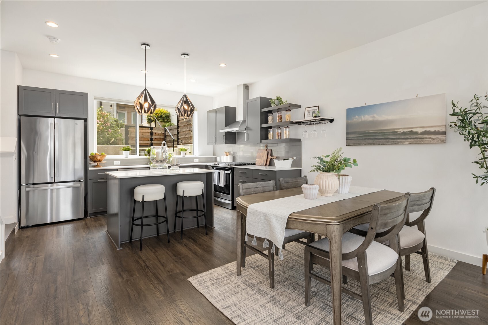 3901 South Cloverdale Street, Unit E Seattle, WA 98118 - Photo 7 of 29