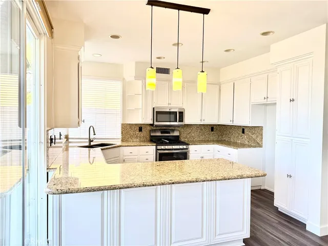 $4,950 | 937 South Nicole Way, Anaheim, CA 92808