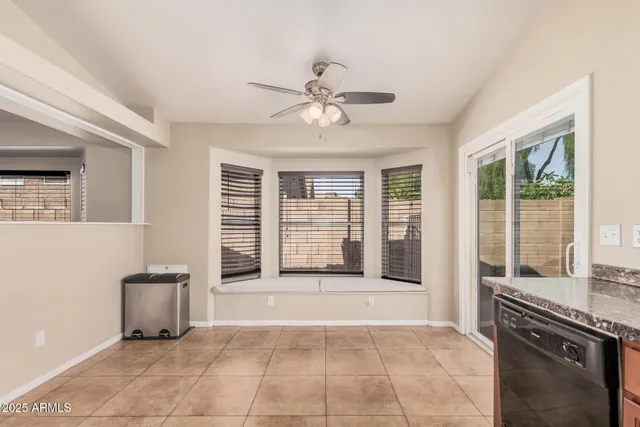 $385,000 | 21627 North 29th Drive, Phoenix, AZ 85027