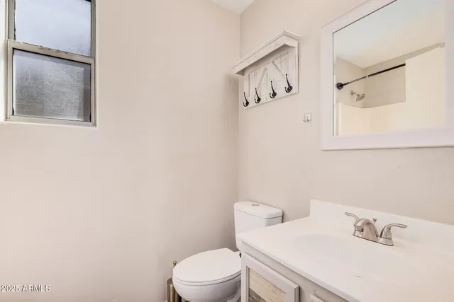 $385,000 | 21627 North 29th Drive, Phoenix, AZ 85027