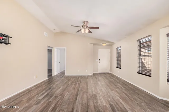 $385,000 | 21627 North 29th Drive, Phoenix, AZ 85027