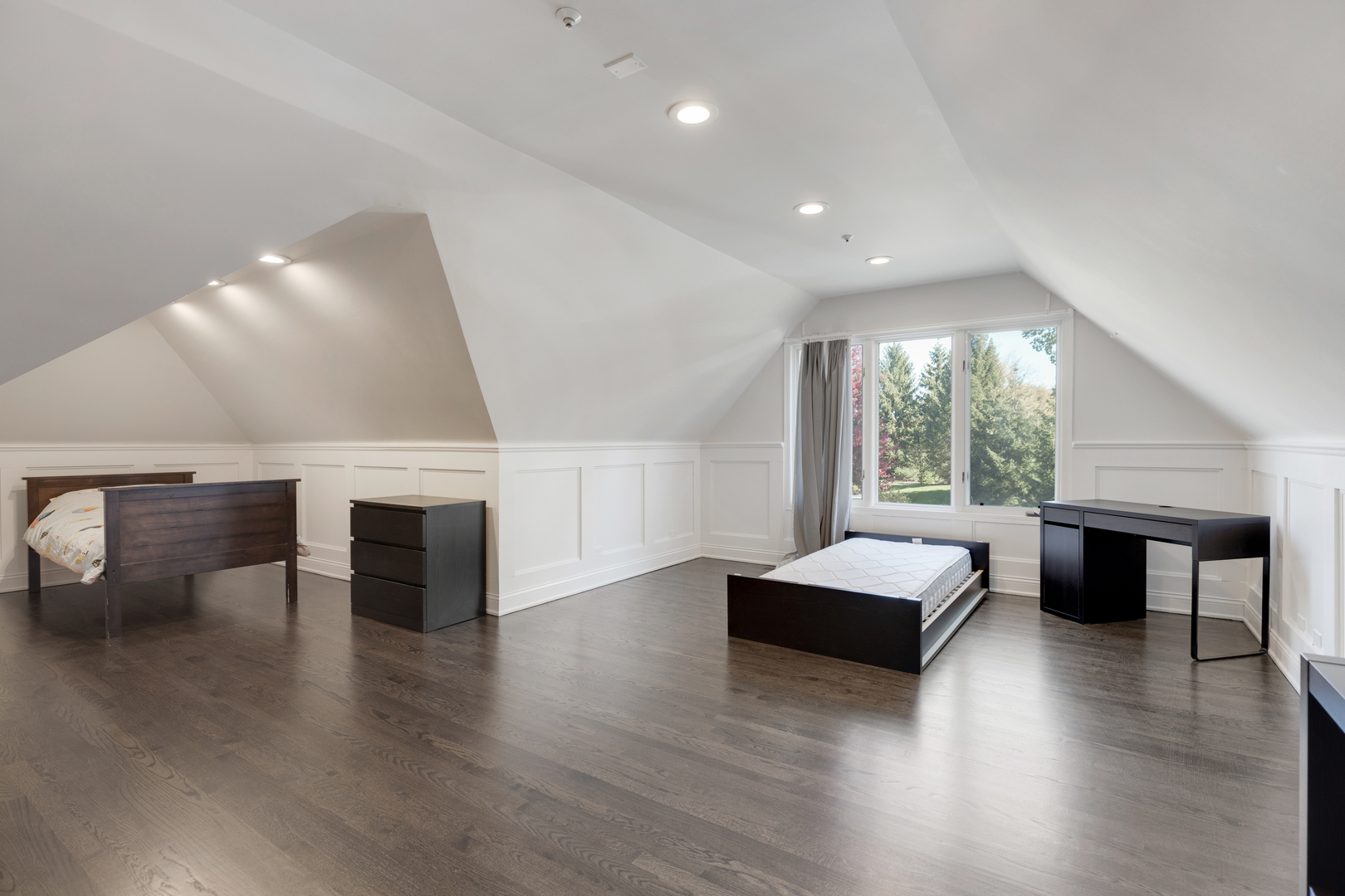 4469 Kettering Drive Long Grove, IL 60047 - Photo 23 of 45 a living room with furniture and a large window