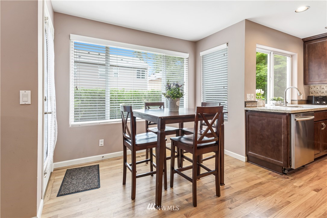 8812 Northeast 198th Street Bothell, WA 98011 - Photo 11 of 31 Gallery Image 11