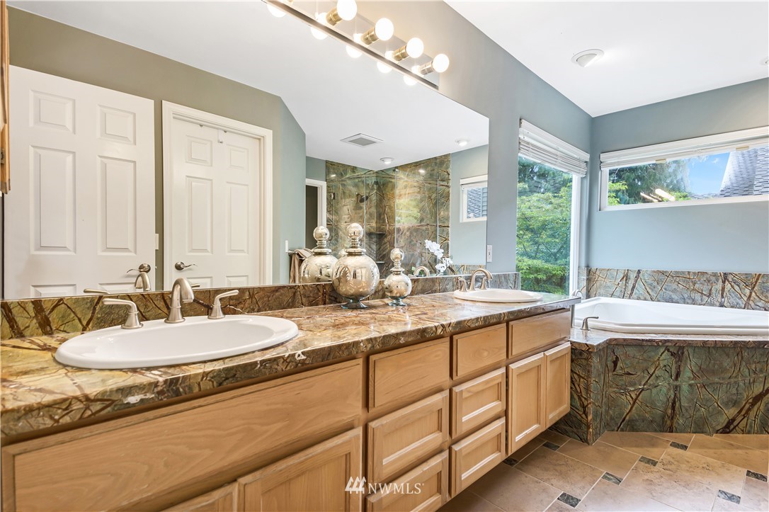8812 Northeast 198th Street Bothell, WA 98011 - Photo 26 of 31 Gallery Image 26