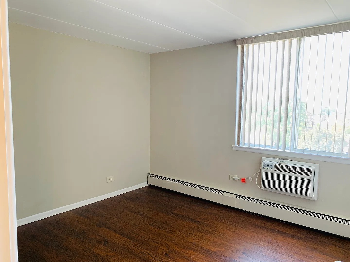 225 South Rohlwing Road, Unit 518 Palatine, IL 60074 - Photo 6 of 11