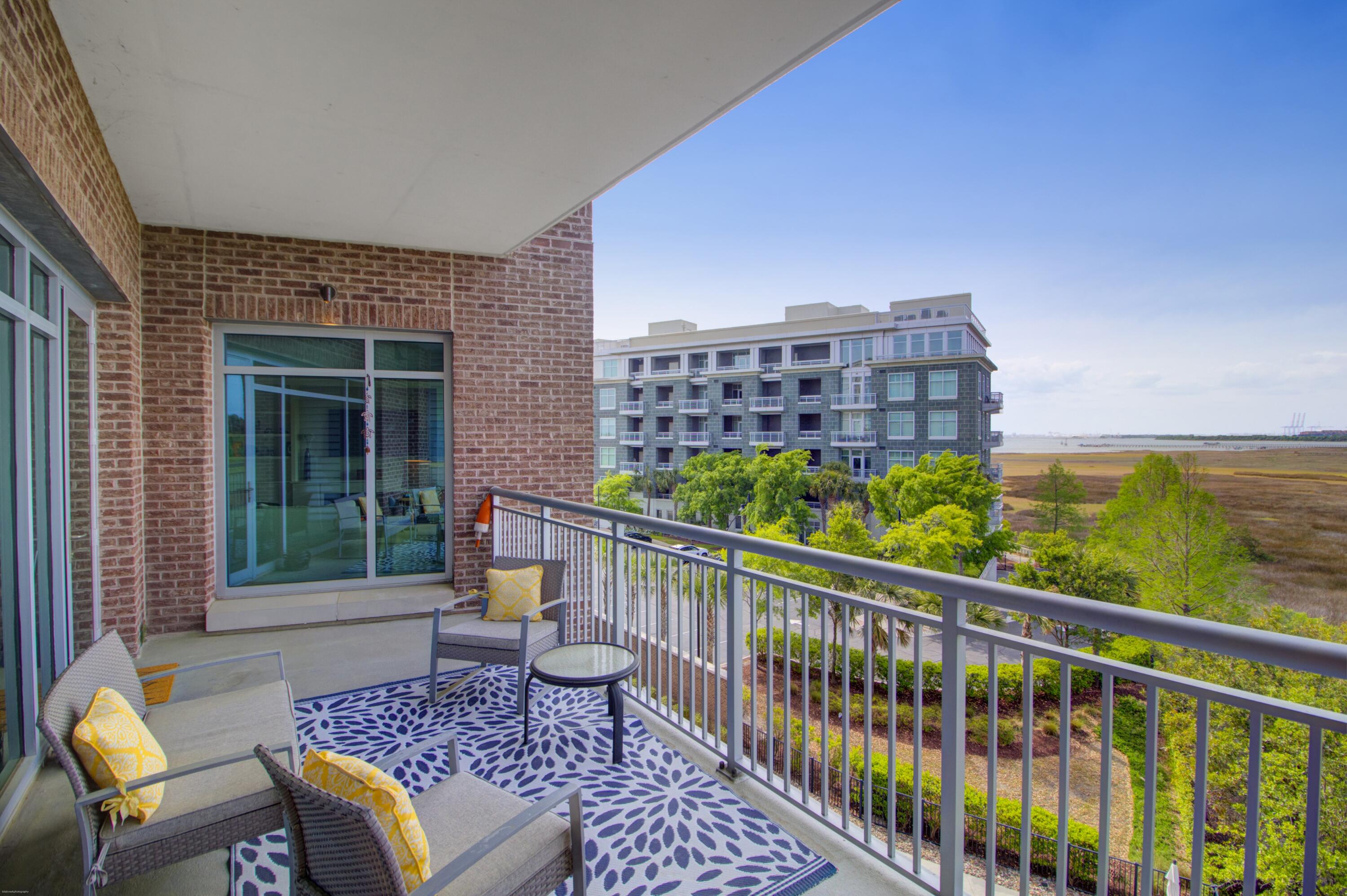 155 Wingo Way, Unit 443 Mount Pleasant, SC 29464 - Photo 37 of 47 Gallery Image 37
