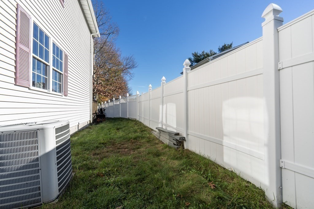 272 Stevens Street Fall River, MA 02721 - Photo 34 of 35