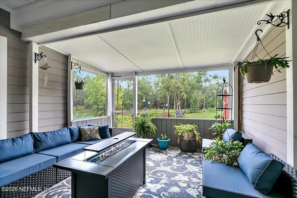 $374,000 | 2074 Paloma Court, Middleburg, FL 32068