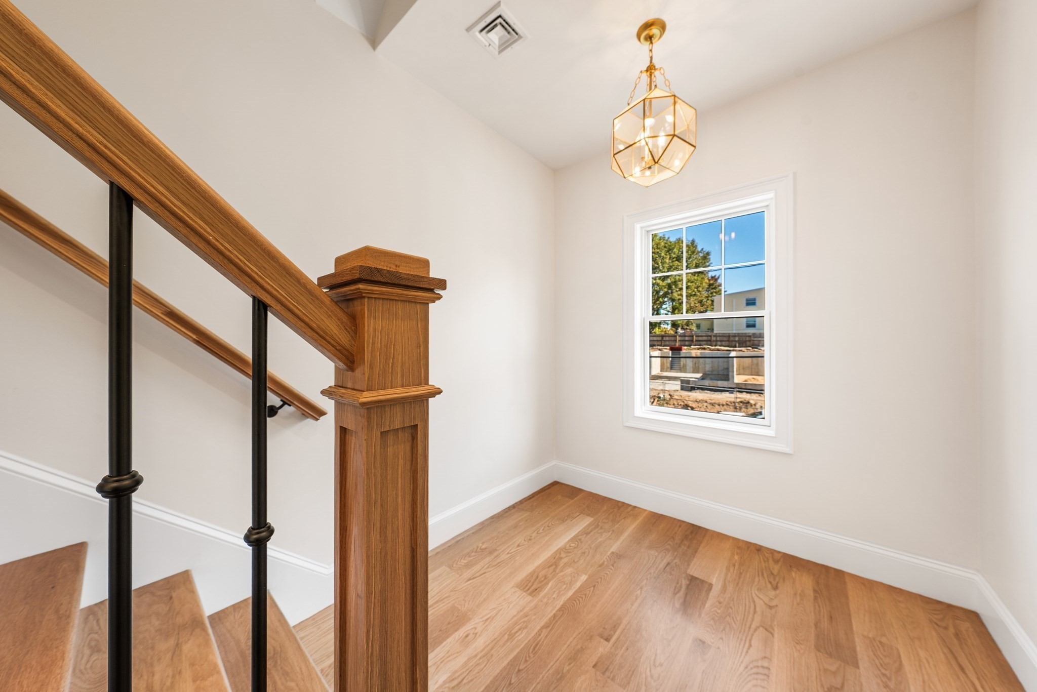 4 Crescent Road, Unit 1 Needham, MA 02494 - Photo 19 of 26 Gallery Image 19