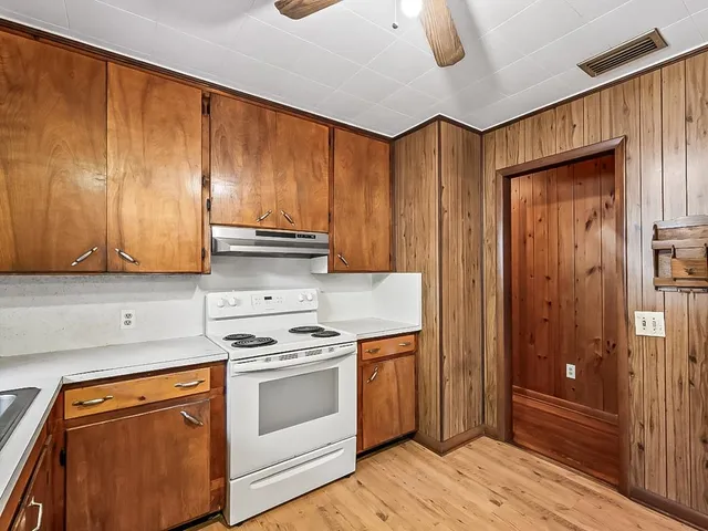 $345,000 | 5960 Fox Road, Tallahassee, FL 32305