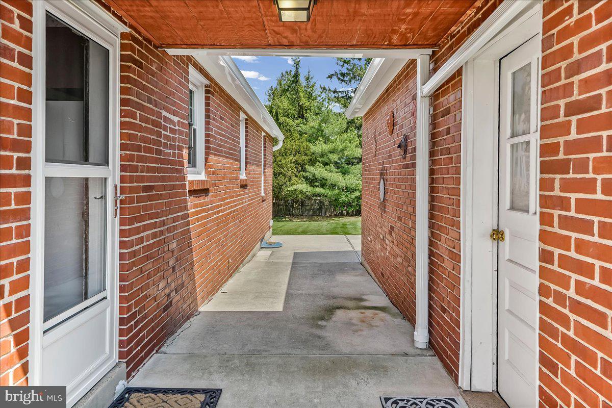 2653 Brierwood Road Broomall, PA 19008 - Photo 31 of 39