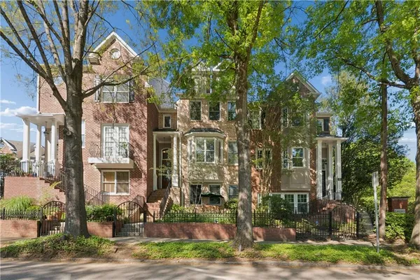 $650,000 | 1048 Emory Parc Place, Decatur, GA 30033