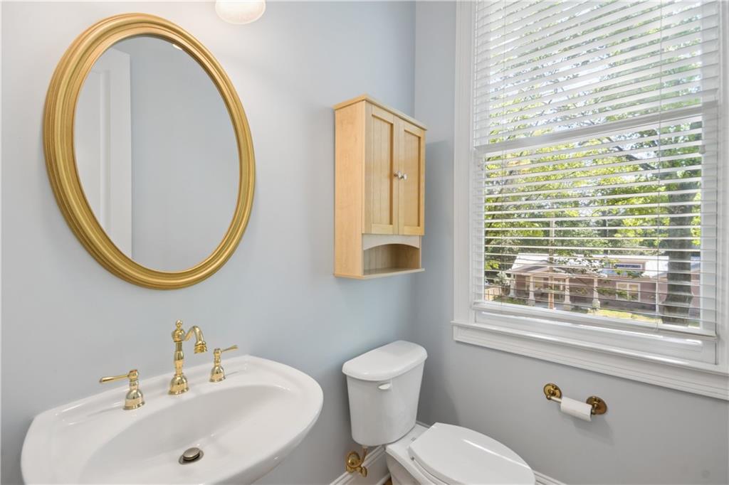 1048 Emory Parc Place Decatur, GA 30033 - Photo 14 of 40