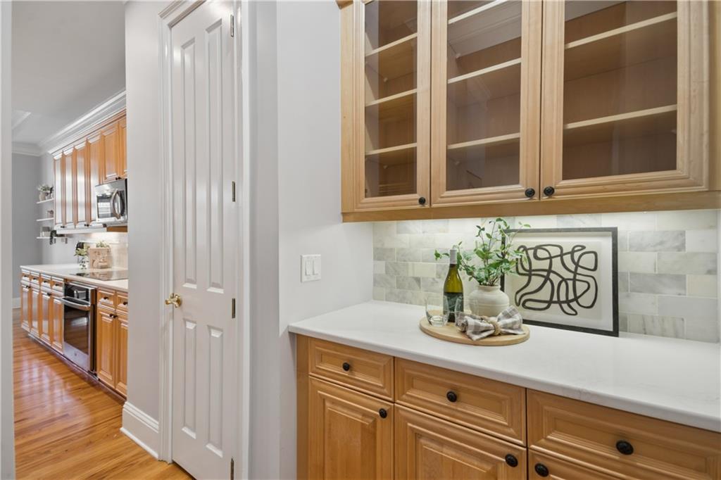 1048 Emory Parc Place Decatur, GA 30033 - Photo 15 of 40