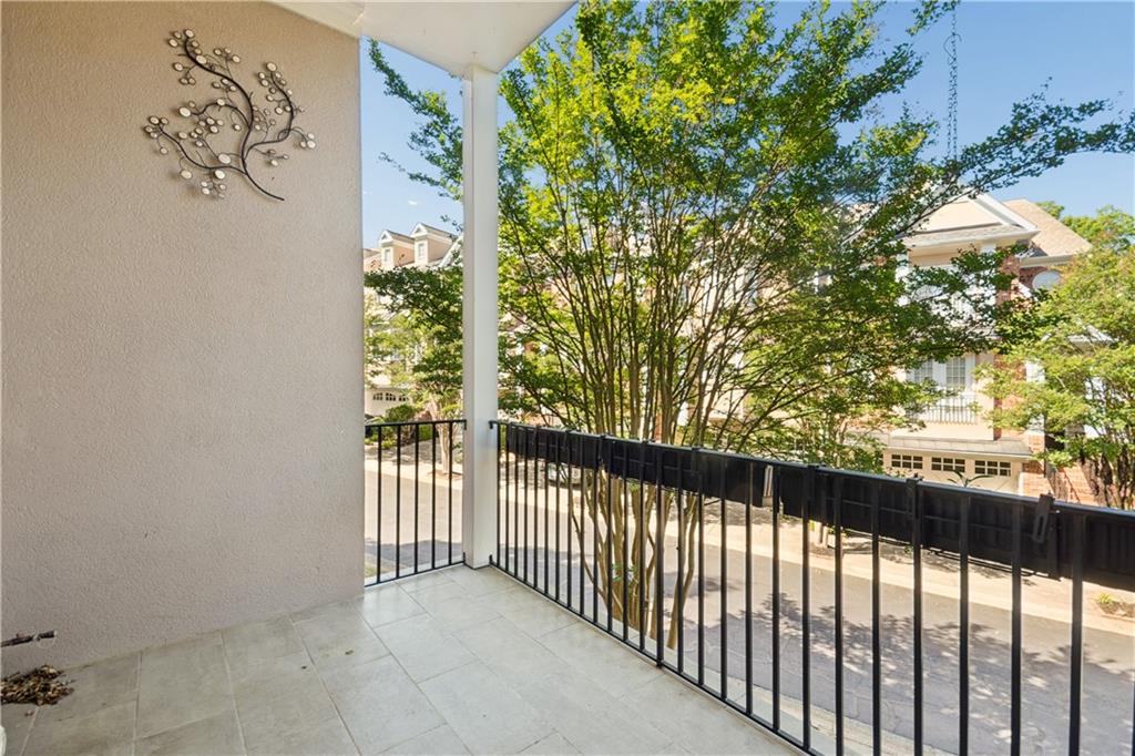 1048 Emory Parc Place Decatur, GA 30033 - Photo 35 of 40