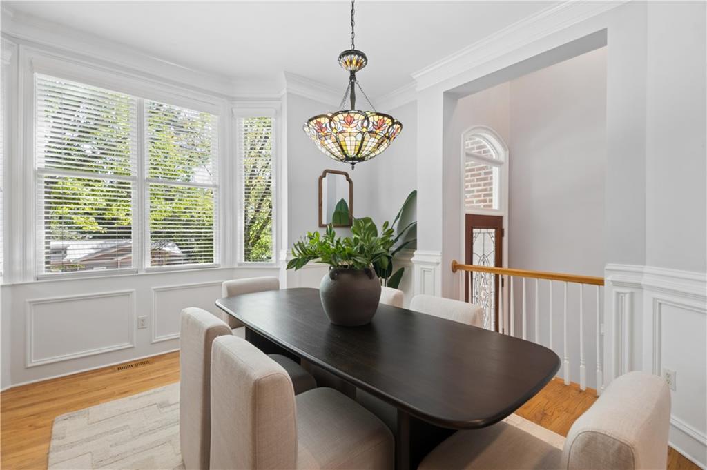 1048 Emory Parc Place Decatur, GA 30033 - Photo 5 of 40