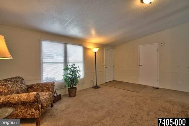 3294 Days Mill Road York, PA 17408 - Photo 4 of 25 Gallery Image 4
