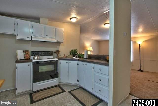 3294 Days Mill Road York, PA 17408 - Photo 5 of 25 Gallery Image 5