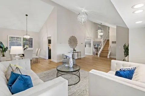 $1,400,000 | 17716 Columbia Drive, Castro Valley, CA 94552