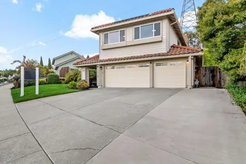 $1,400,000 | 17716 Columbia Drive, Castro Valley, CA 94552