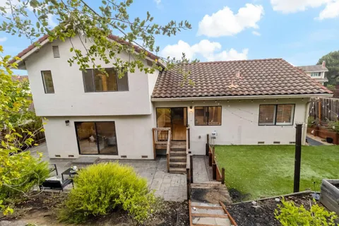 $1,400,000 | 17716 Columbia Drive, Castro Valley, CA 94552