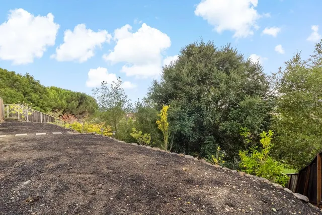 $1,400,000 | 17716 Columbia Drive, Castro Valley, CA 94552