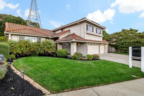 $1,400,000 | 17716 Columbia Drive, Castro Valley, CA 94552