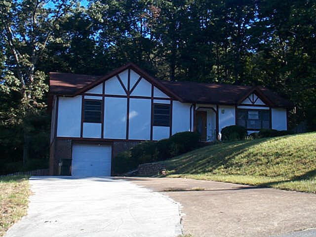 4118 Harbor Hills Road Chattanooga, TN 37416 - Photo 1 of 1 Primary Photo