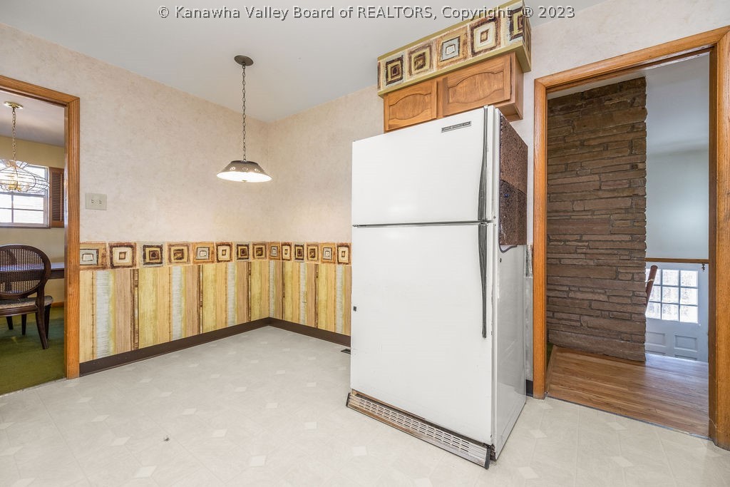 2003 Huber Road Charleston, WV 25314 - Photo 16 of 36 Gallery Image 16