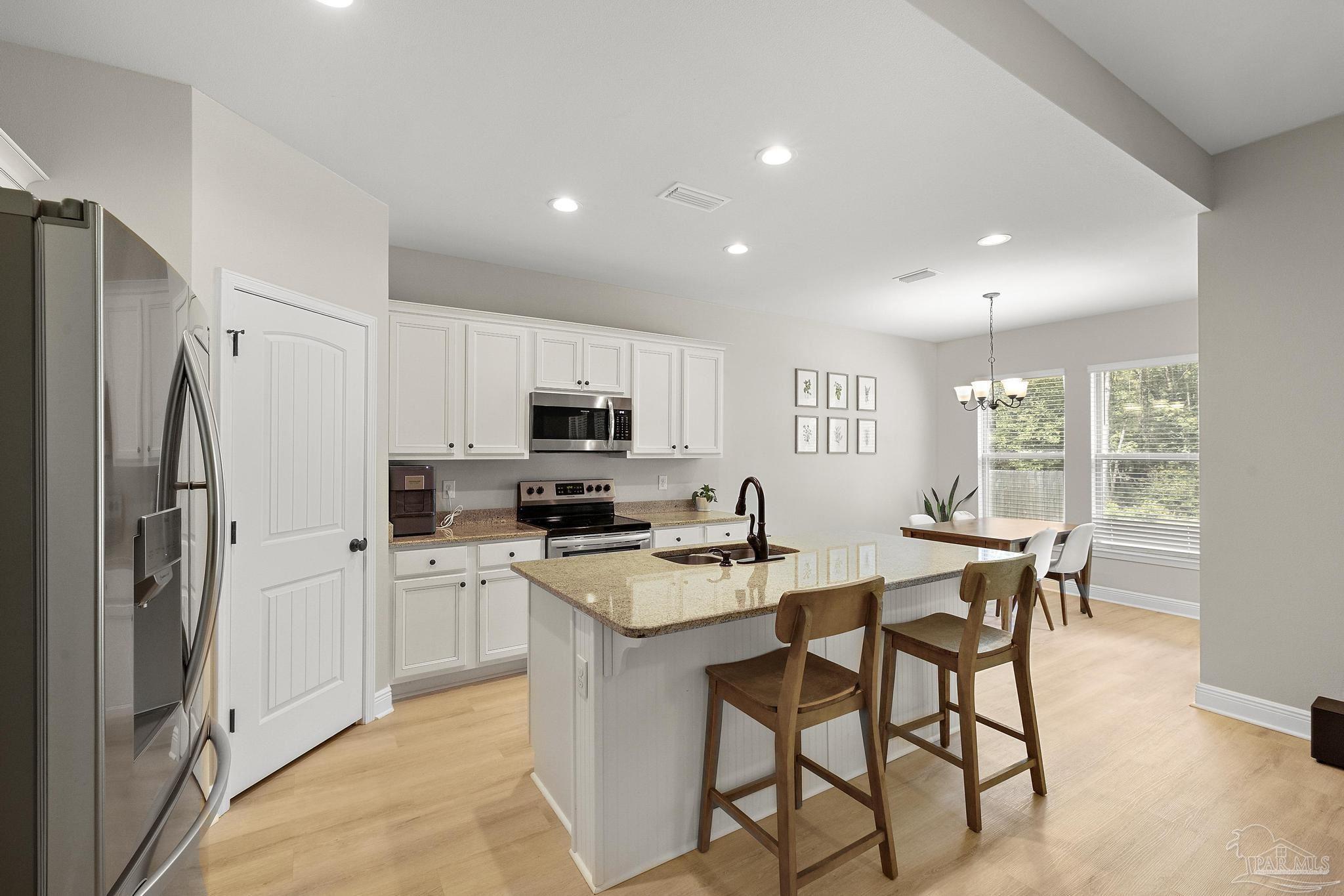 6070 Cherokee Drive Milton, FL 32570 - Photo 11 of 49