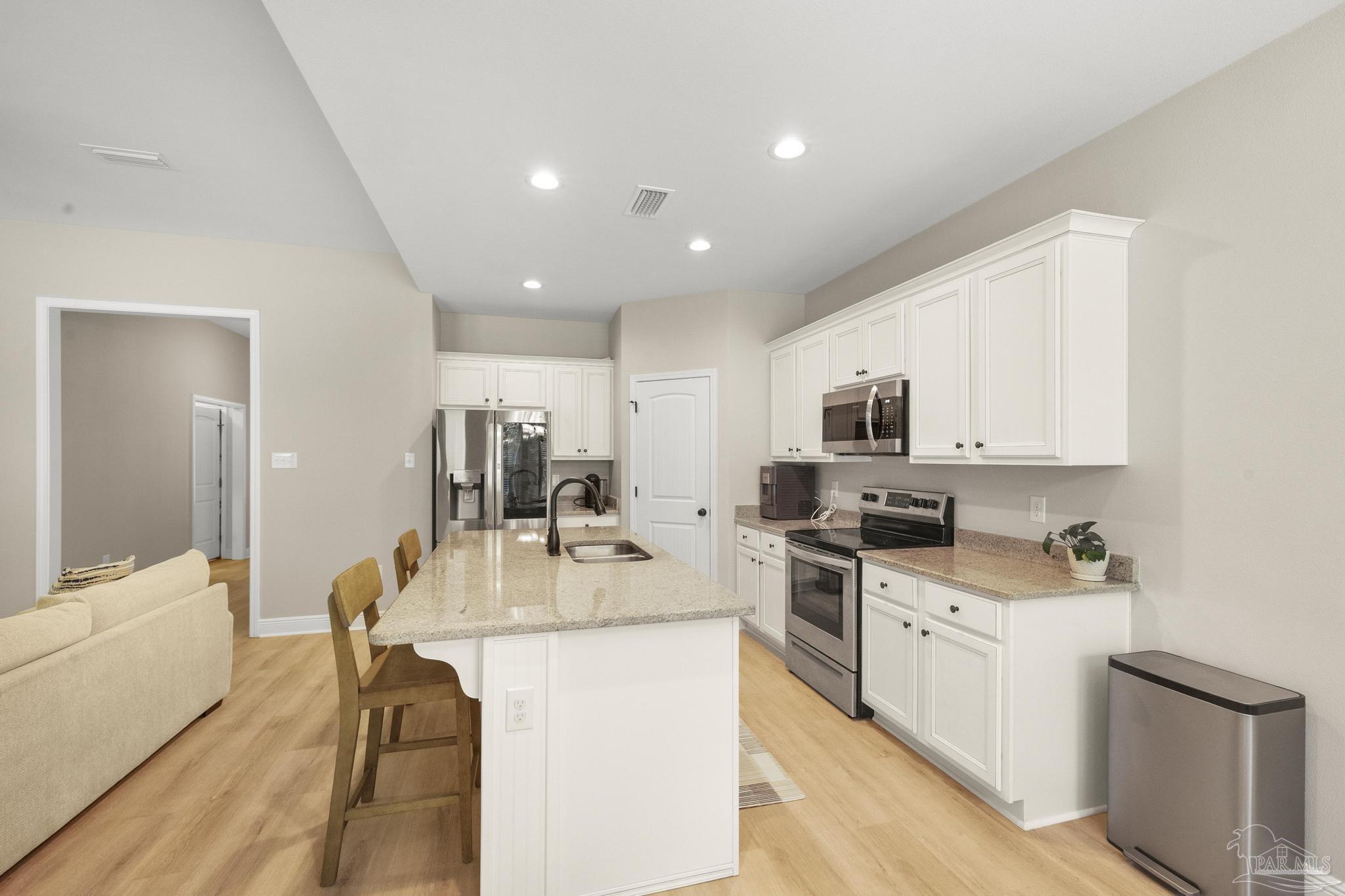 6070 Cherokee Drive Milton, FL 32570 - Photo 12 of 49