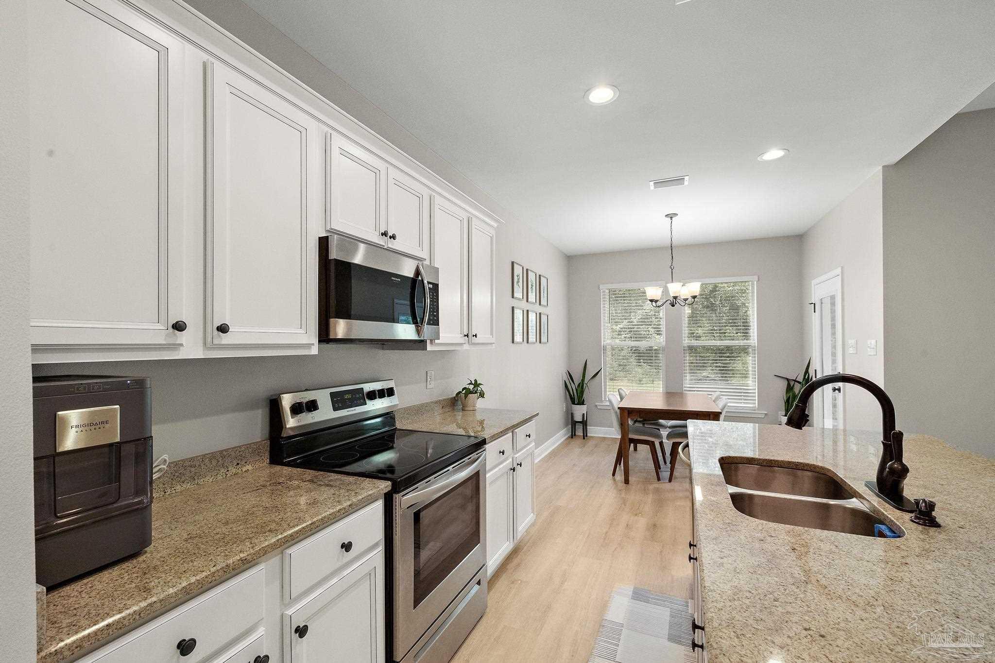 6070 Cherokee Drive Milton, FL 32570 - Photo 16 of 49