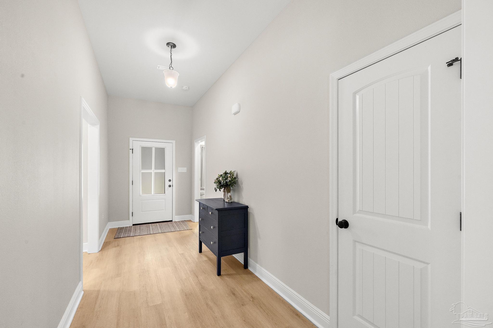 6070 Cherokee Drive Milton, FL 32570 - Photo 6 of 49