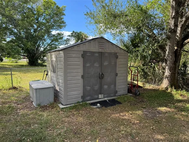 $525,000 | 3323 58th Avenue East, Bradenton, FL 34203