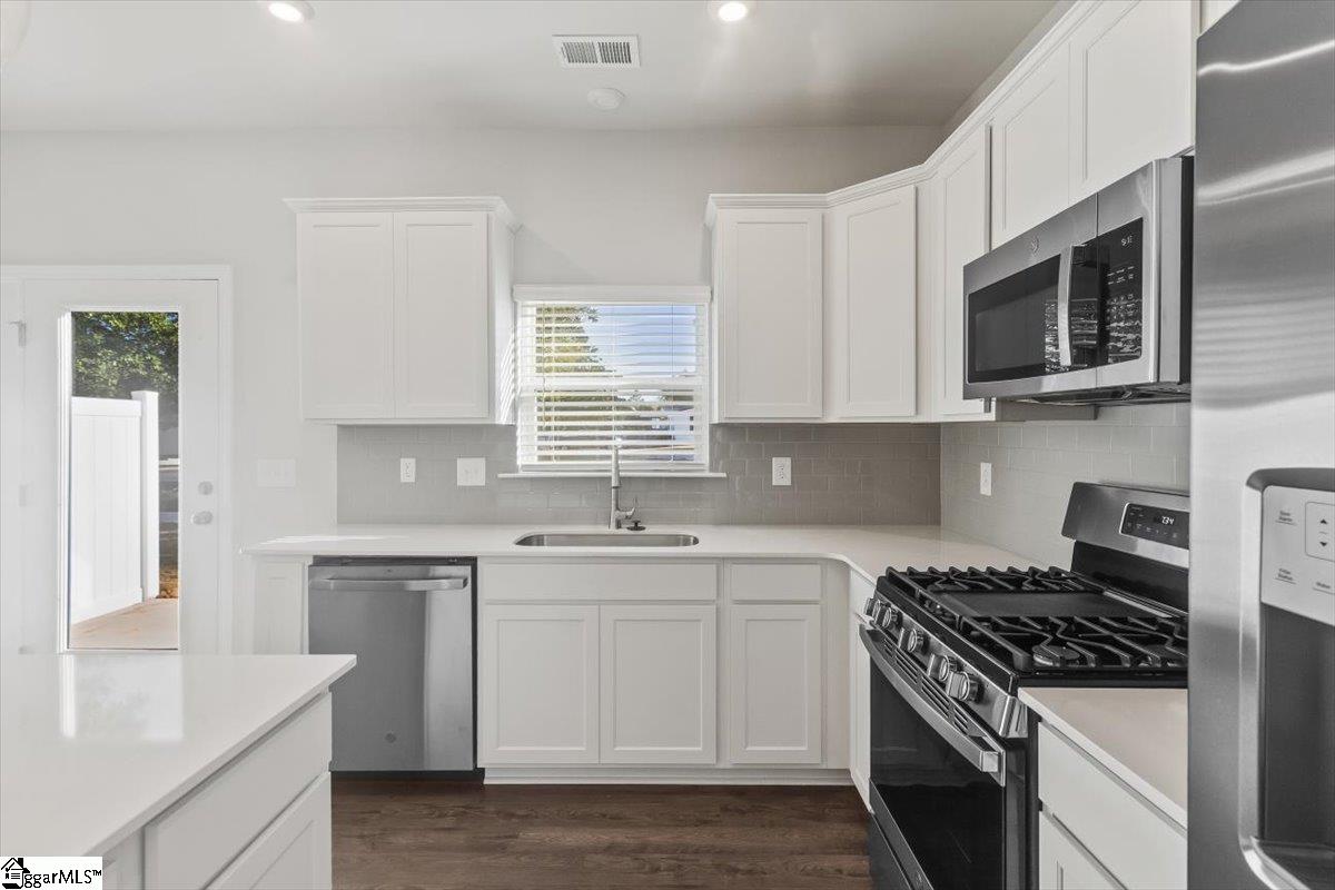 237 Santorini Way Mauldin, SC 29662 - Photo 3 of 32