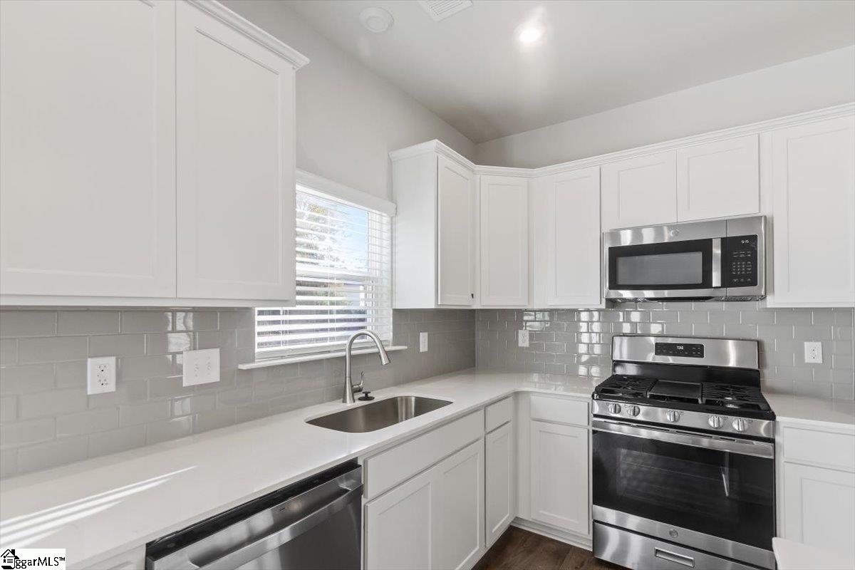 237 Santorini Way Mauldin, SC 29662 - Photo 6 of 32