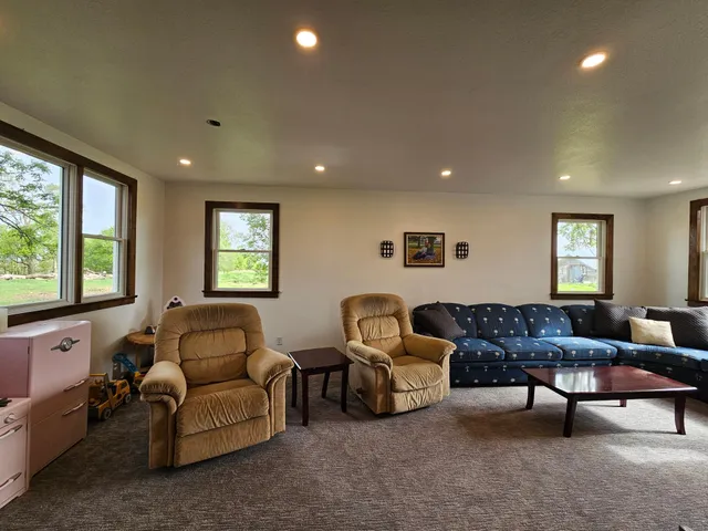 $334,000 | 2032 70th Avenue, Pipestone, MN 56164