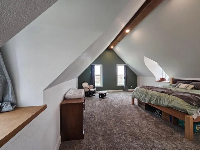 $334,000 | 2032 70th Avenue, Pipestone, MN 56164