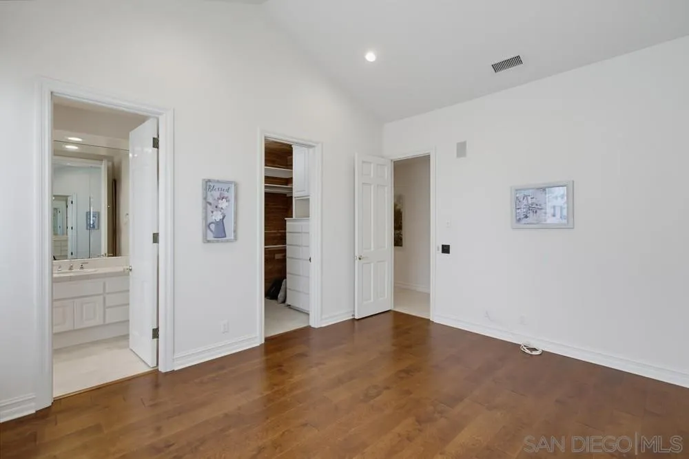 18103 Via Ascenso Rancho Santa Fe, CA 92067 - Photo 32 of 71