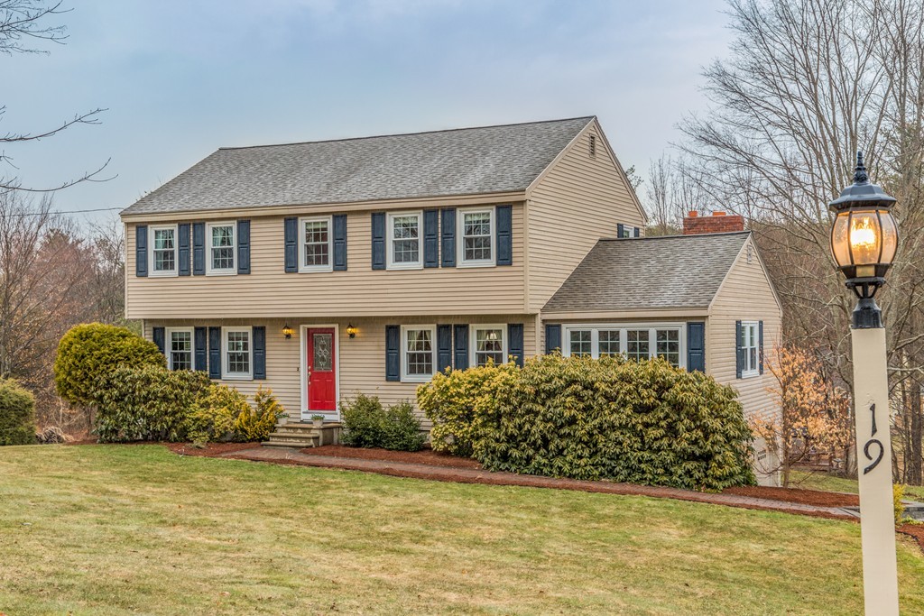 19 Sampson Road Bolton, MA 01740 - Photo 1 of 21