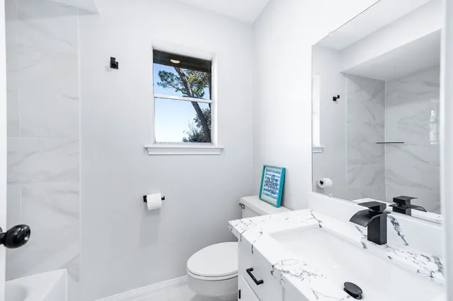 a view of a yard with a trees