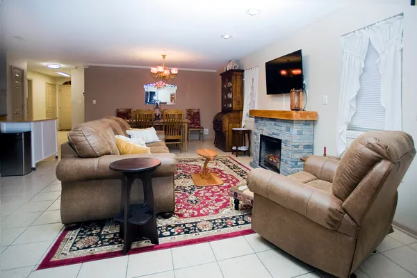 $219,990 | 2525 Longwood Drive, Unit 101, Highland, IN 46322