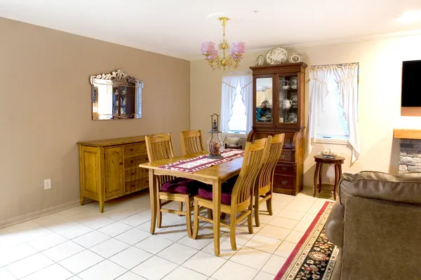 $219,990 | 2525 Longwood Drive, Unit 101, Highland, IN 46322