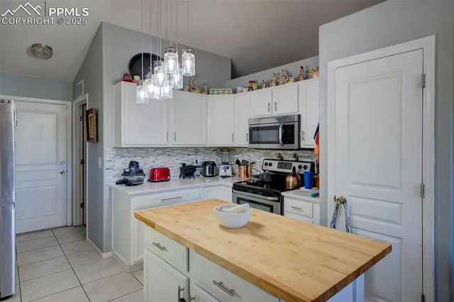 $495,000 | 830 Winebrook Way, Fountain, CO 80817